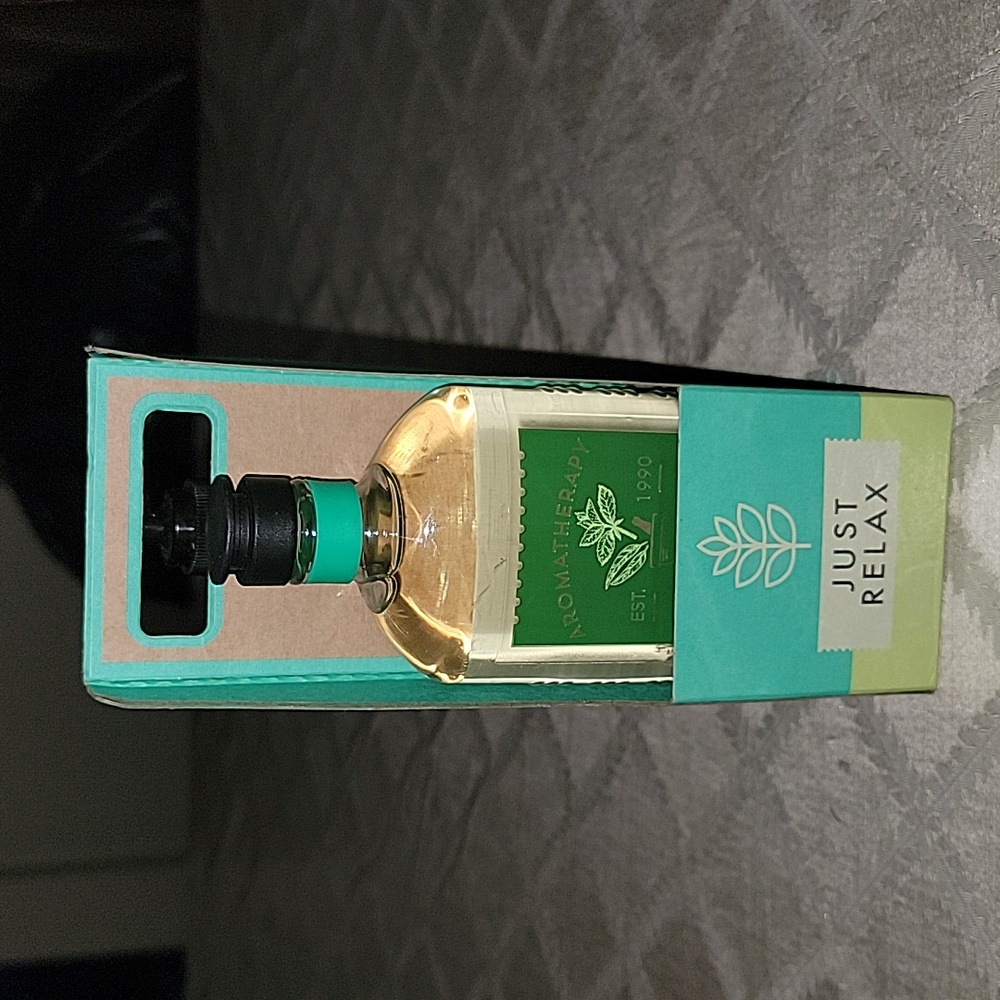 Bath & Body Works Aromatherapy Stress Relief Eucalyptus & Spearmint Bundle